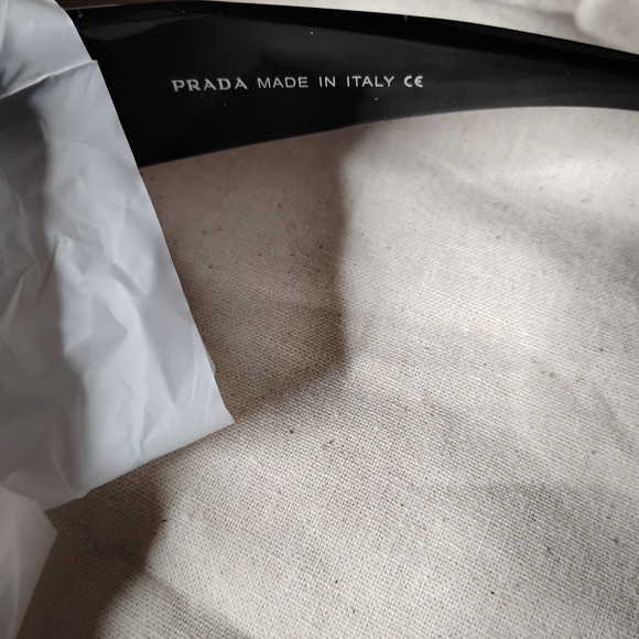 Prada Black Oversized Rectangular Sunglasses - Picture 5 of 10